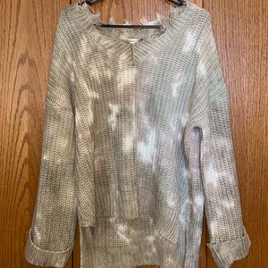 Oversized green and white tie dye sweater